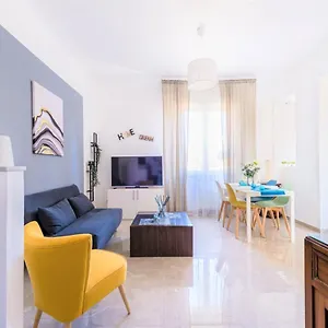 Hostly - Colorhome Midtown - Unique 3 With 3 Private Bathrooms , Piza Włochy